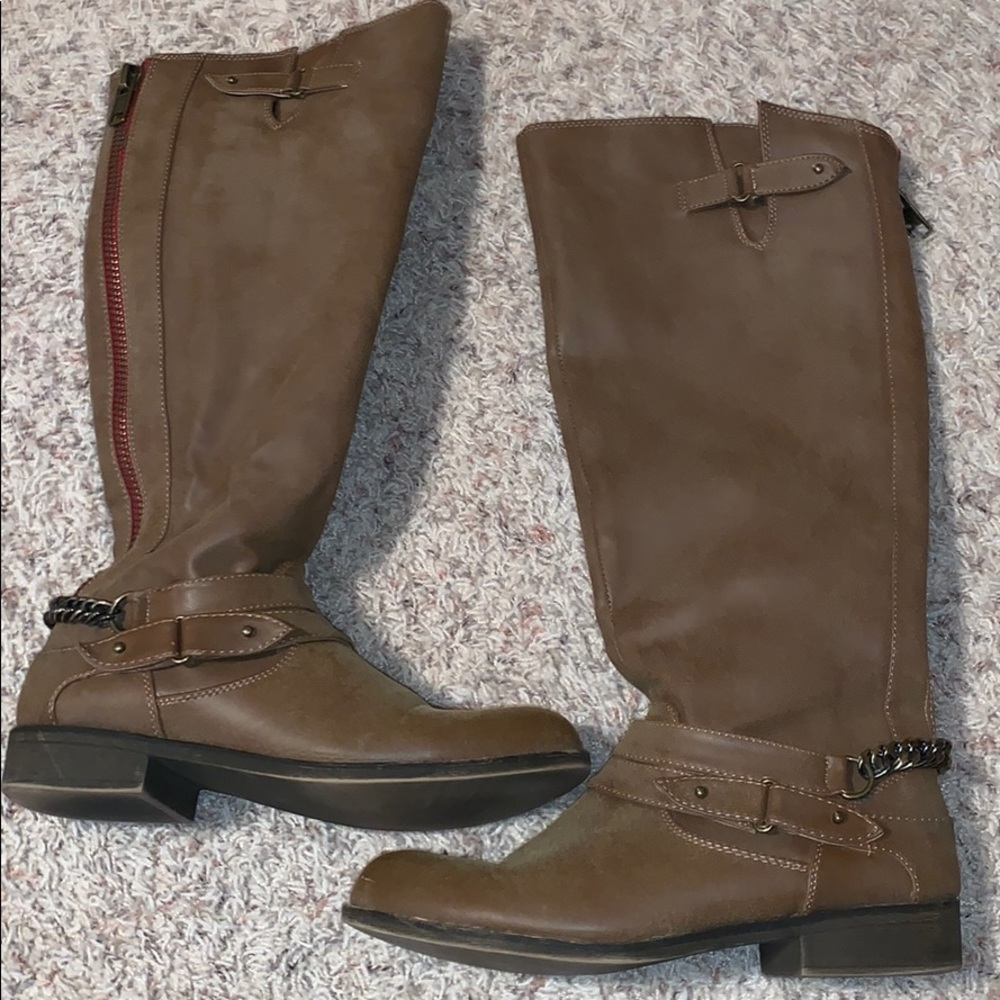 Steve Madden boots